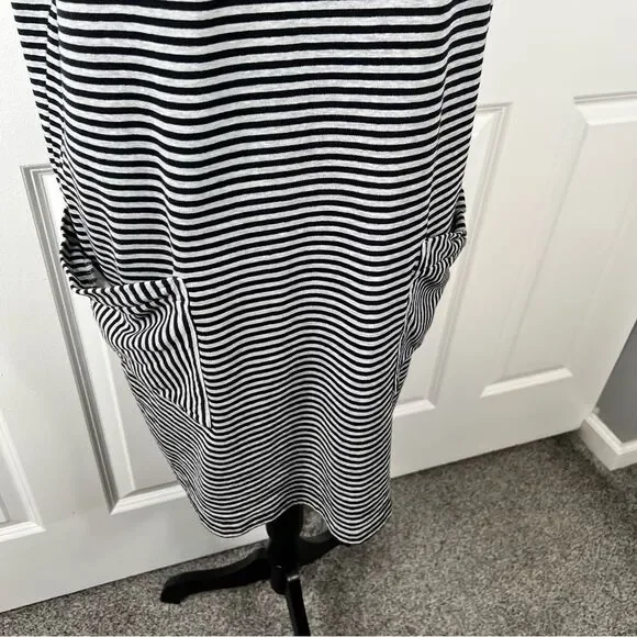 Sz XL Athleta Ease Up Gray & Black Sweater Dress $125 MSRP - Picture 8 of 12